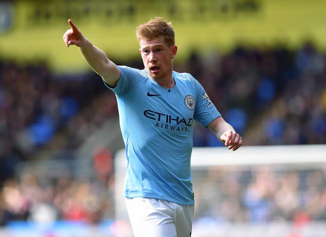 图片报：诺伊尔调整了训练流程，乌尔比希也激励着他继续